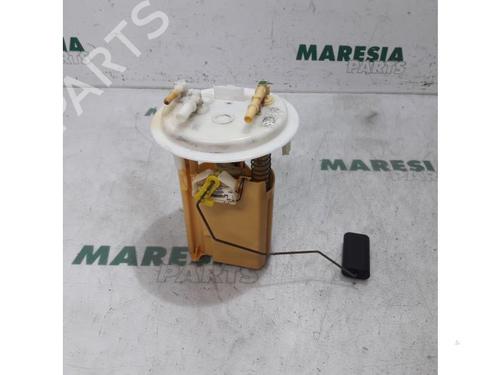 Bränslepump CITROËN C6 (TD_) 2.7 HDi (204 hp) 31476848