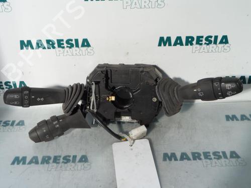 Used Switch FIAT STILO (192_) 2.4 20V (192_XD1A, 192AXD12) (170 hp) 31433503