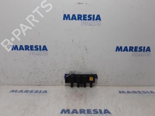 Used Ignition coil FIAT 500 C (312_) 1.2 (312CXA1A, 312AXA1A) (69 hp) 31423944