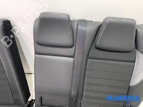 Rear seat PEUGEOT 2008 I (CU_) 1.2 VTi | BP31511249C17