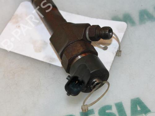 Used Injector RENAULT LAGUNA II (BG0/1_) 1.9 dCi (BG08, BG0G) (120 hp) 31429113