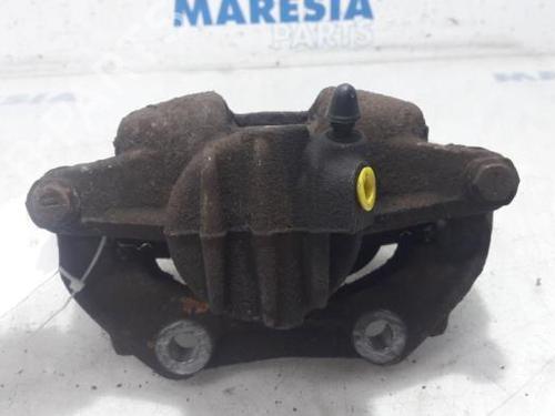 Used Right front brake caliper PEUGEOT 207 (WA_, WC_) 1.6 16V VTi (120 hp) 31523953