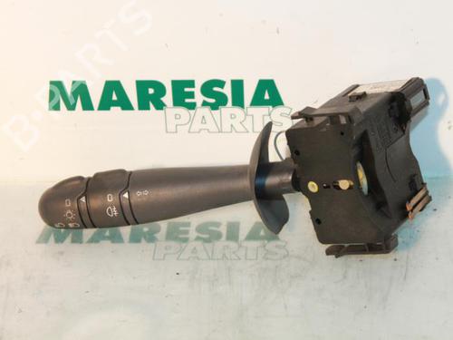 steering-column-stalk-renault-laguna-ii-bg01_-2001-2002-2003-2004-2005-2006-2007-31441551 main image