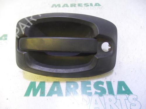 Used Front left exterior door handle FIAT DUCATO Van (250_) 120 Multijet 2,3 D (120 hp) 31454768