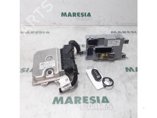 Used Engine control unit (ECU) FIAT PANDA (312_, 319_) 0.9 (312PXN1A, 312PXN11) (80 hp) 31455389