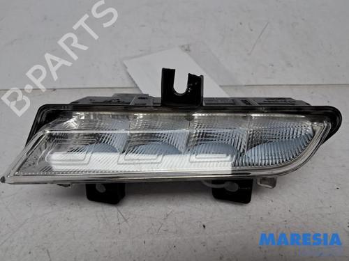 Used Right daytime light RENAULT CLIO IV (BH_) 0.9 TCe 90 (BHNF, BHMA, BHMH, BHJK, BHJR) (90 hp) 31406733
