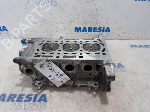 Used Cylinder head CITROËN C1 (PM_, PN_) 1.0 (68 hp) 31438622