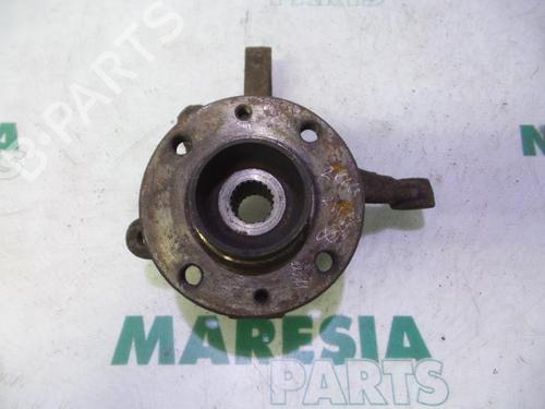 Used Left front steering knuckle RENAULT TWINGO I (C06_) 1.2 (C063, C064) (55 hp) 31443455