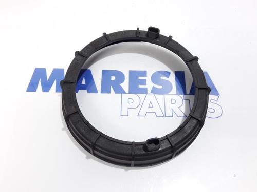 Used Fuel pump PEUGEOT 2008 I (CU_) 1.2 THP 130 / PureTech 130 (130 hp) 31396557