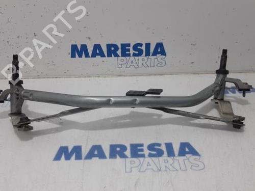 Used Front wipers mechanism PEUGEOT 208 I (CA_, CC_) 1.6 VTi (120 hp) 31472932
