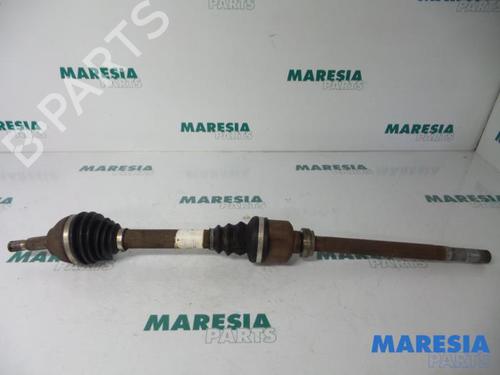 Used Right front driveshaft Right front driveshaft PEUGEOT 407 SW (6E_, 6D_) 2.0 HDi 135 (136 hp) 31482179 31482179
