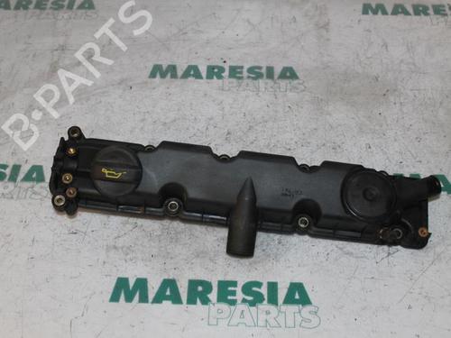 Used Valve cover CITROËN C5 I (DC_) 2.0 HDi (DCRHZB, DCRHZE) (109 hp) 31393730