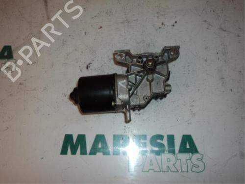 Used Front wiper motor FIAT PANDA (169_) 1.2 (169.AXB11, 169.AXB1A) (60 hp) 31529911