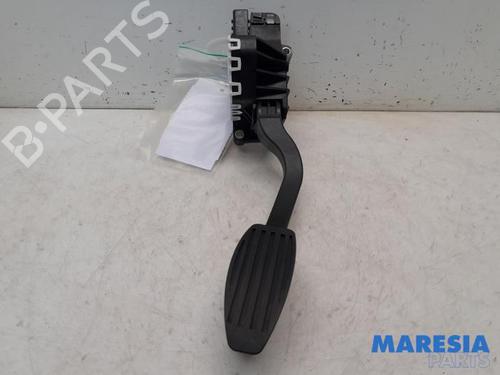 Pedal FIAT 500 (312_) 0.9 (312AXN1A) (80 hp) 31502833