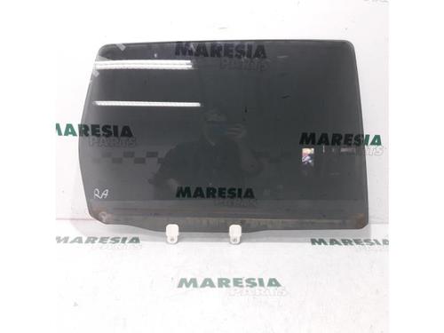 rear-right-door-window-citroen-c-crosser-vu_-vv_-2007-2008-2009-2010-2011-2012-31424759 main image