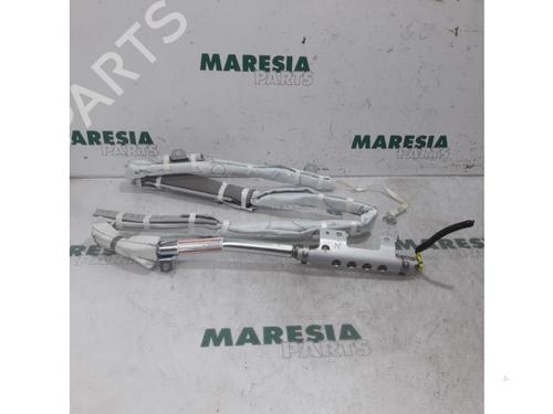 Used Right curtain airbag RENAULT KOLEOS I (HY_) 2.5 (HY0C, HY0N) (171 hp) 31493724