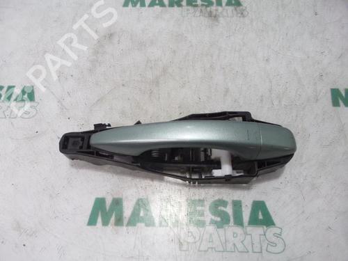 front-right-exterior-door-handle-citroen-c4-ii-nc_-2009-31492362 main image
