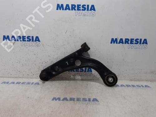 Venstre fortil bærearm FIAT PANDA (312_, 319_) 0.9 (312PXG1A) (86 hp) 31447789