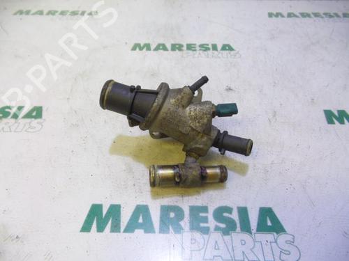 Used Thermostat housing FIAT PUNTO (188_) 1.9 JTD 80 (188.237, .257, .337, .357) (80 hp) 31456630