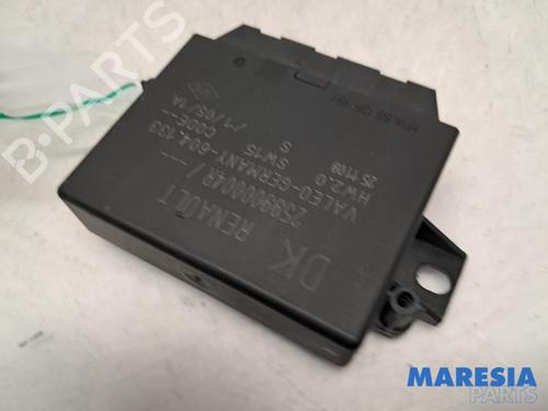 Used Electronic module RENAULT GRAND SCÉNIC III (JZ0/1_) 1.4 16V (JZ0F) (131 hp) 31511421