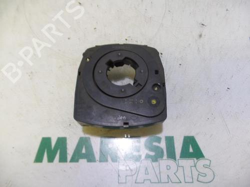 Used Electronic sensor RENAULT LAGUNA II Grandtour (KG0/1_) 2.2 dCi (KG0F) (150 hp) 31526864