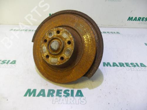 Used Left rear steering knuckle PEUGEOT 407 Coupe (6C_) 2.7 HDi (204 hp) 31517185