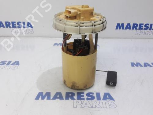 Used Fuel pump FIAT PUNTO EVO (199_) 1.3 D Multijet (199AXC1A, 199BXC1A, 199AXT1A, 199BXT1A) (75 hp) 31413413