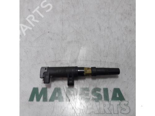ignition-coil-renault-clio-ii-bb_-cb_-1998-1999-2000-2001-2002-2003-2004-2005-2006-2007-2008-2009-2010-2011-2012-2013-2014-2015-2016-31435011 main image