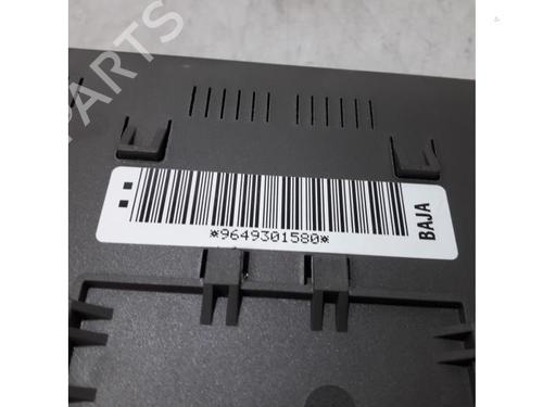 Fuse box CITROËN C5 I (DC_) 1.8 16V (DC6FZB, DC6FZE) | BP31477490E1 