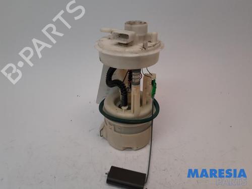 Used Fuel pump FIAT SEICENTO / 600 (187_) 0.9 (187AXA, 187AXA1A) (39 hp) 31406990