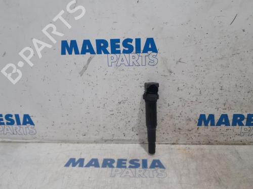 Used Ignition coil PEUGEOT 5008 (0U_, 0E_) 1.6 16V (120 hp) 31465265
