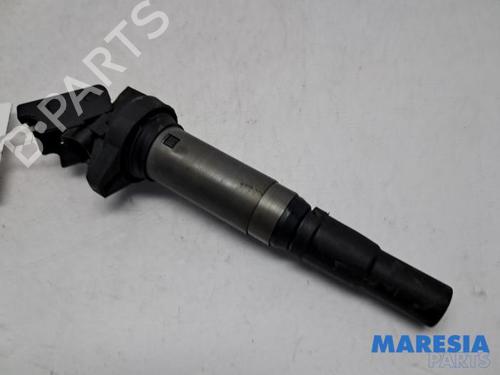 Used Ignition coil PEUGEOT 3008 I MPV (0U_) 1.6 THP (156 hp) 31521260