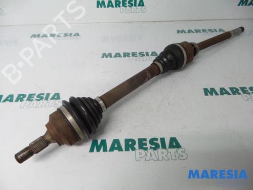 Right front driveshaft PEUGEOT 307 CC (3B) 1.6 16V | BP31439187M39