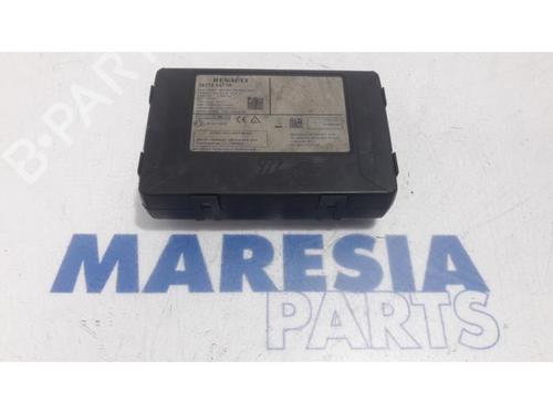 Used Control unit RENAULT TRAFIC III Van (FG_) 1.6 dCi 115 (FGMD) (116 hp) 31501799
