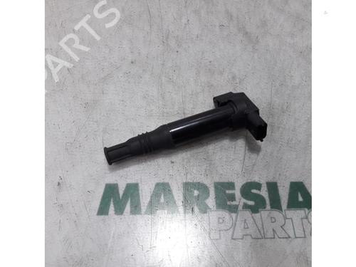 Used Ignition coil PEUGEOT 208 I (CA_, CC_) 1.0 VTi (68 hp) 31455403