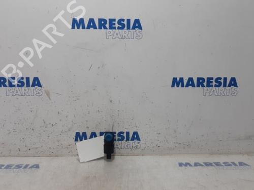 altro-renault-zoe-bfm_-2012-31464568 main image