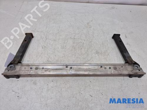 Used Crossmember Crossmember RENAULT MEGANE III Grandtour (KZ0/1) 1.2 TCe (KZ2B, KZ11) (116 hp) 31445115 31445115