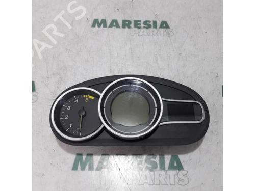 Used Instrument cluster Instrument cluster 31522636 31522636