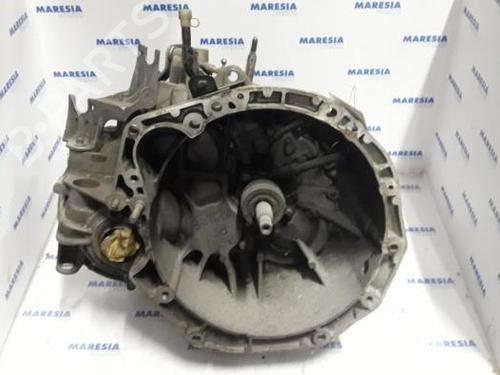 gearbox-renault-megane-ii-bm01_-cm01_-2001-2002-2003-2004-2005-2006-2007-2008-2009-2010-2011-2012-31527597 main image