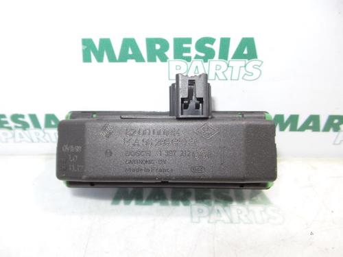 Used Electronic sensor PEUGEOT 206 Hatchback (2A/C) 1.4 i (75 hp) 31494233