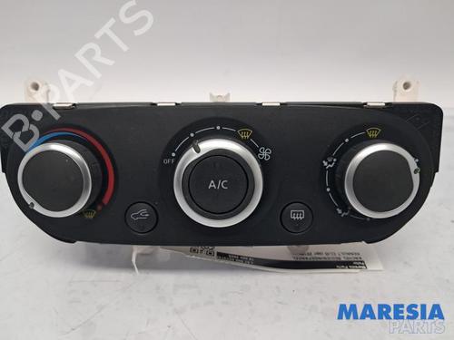 Used Climate control RENAULT CLIO IV (BH_) 0.9 TCe 90 (BHNF, BHMA, BHMH, BHJK, BHJR) (90 hp) 31478994