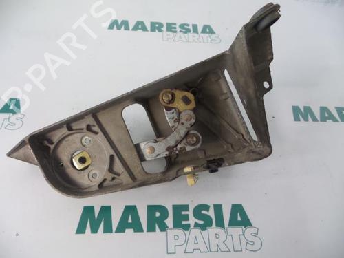 Front wipers mechanism RENAULT TWINGO I (C06_) 1.2 (C066, C068) | BP31410880C83