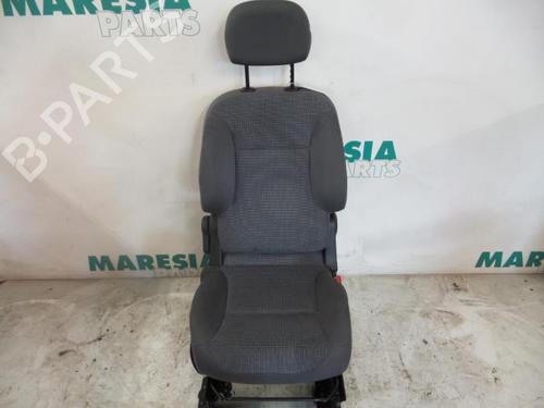 Used Right front seat PEUGEOT PARTNER Box Body/MPV 1.6 HDi 16V (90 hp) 31453509