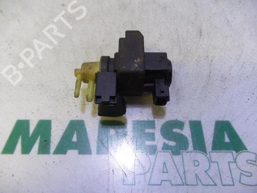 Used Electronic sensor RENAULT MEGANE II (BM0/1_, CM0/1_) 1.9 dCi (BM0G, CM0G) (120 hp) 31501319
