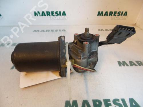 Used Front wiper motor FIAT ULYSSE (220_) 1.9 TD (220AH5) (90 hp) 31431566