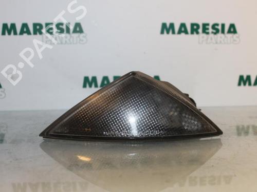 Blinker vorne links für LANCIA Y (840_) 1.4 12V (840AB) (80 hp) 31525836