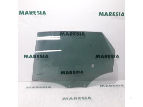 rear-left-door-window-citroen-c4-ii-nc_-2009-31451578 main image