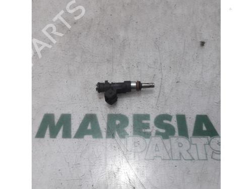 Used Injector ALFA ROMEO MITO (955_) 1.4 TJet (955AXD1B) (150 hp) 31437493