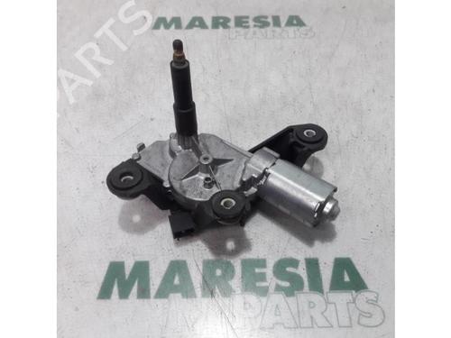 Used Rear wiper motor RENAULT MEGANE III Grandtour (KZ0/1) 1.5 dCi (KZ0C, KZ1A) (90 hp) 31426472