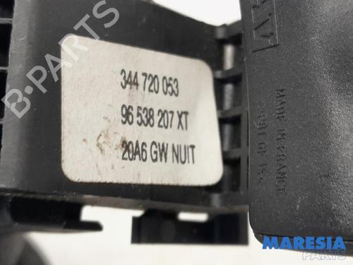 Switch PEUGEOT 307 CC (3B) 2.0 16V | BP31428777I30